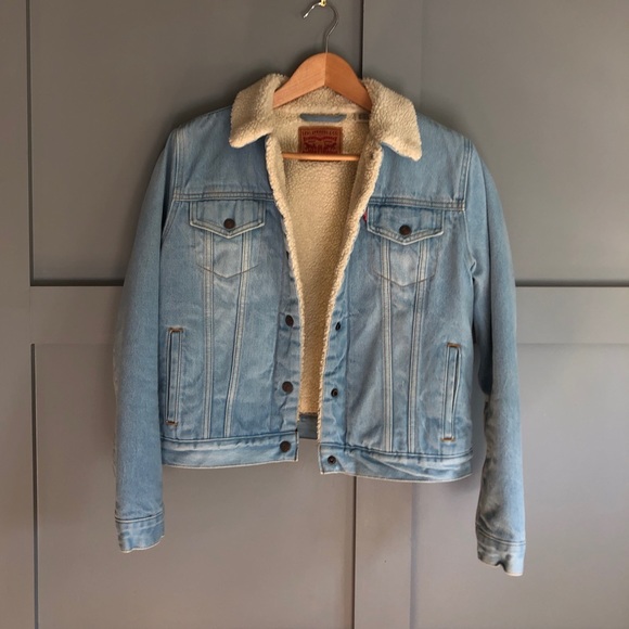 Levi's Jackets & Blazers - Levi’s jacket